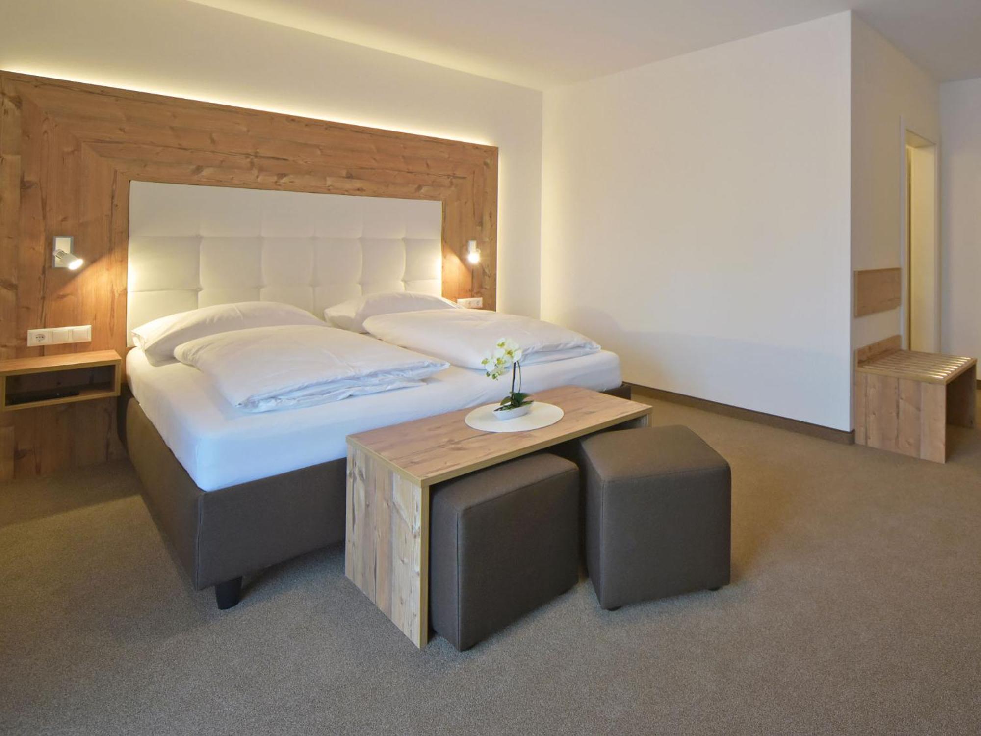 Hotel Berghof Милщат Екстериор снимка